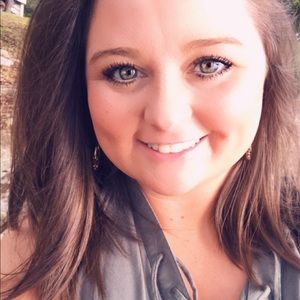 Meet your Posher, Maggie